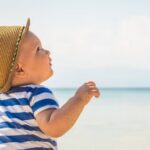 Consejos para elegir gafas de sol para bebés: protección y comodidad